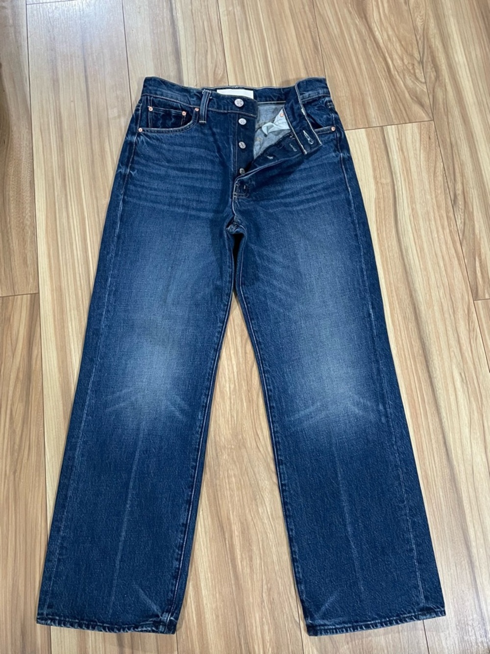 MOTHER Superior The Rambler Ankle Jeans in Wash Well Stacked.
